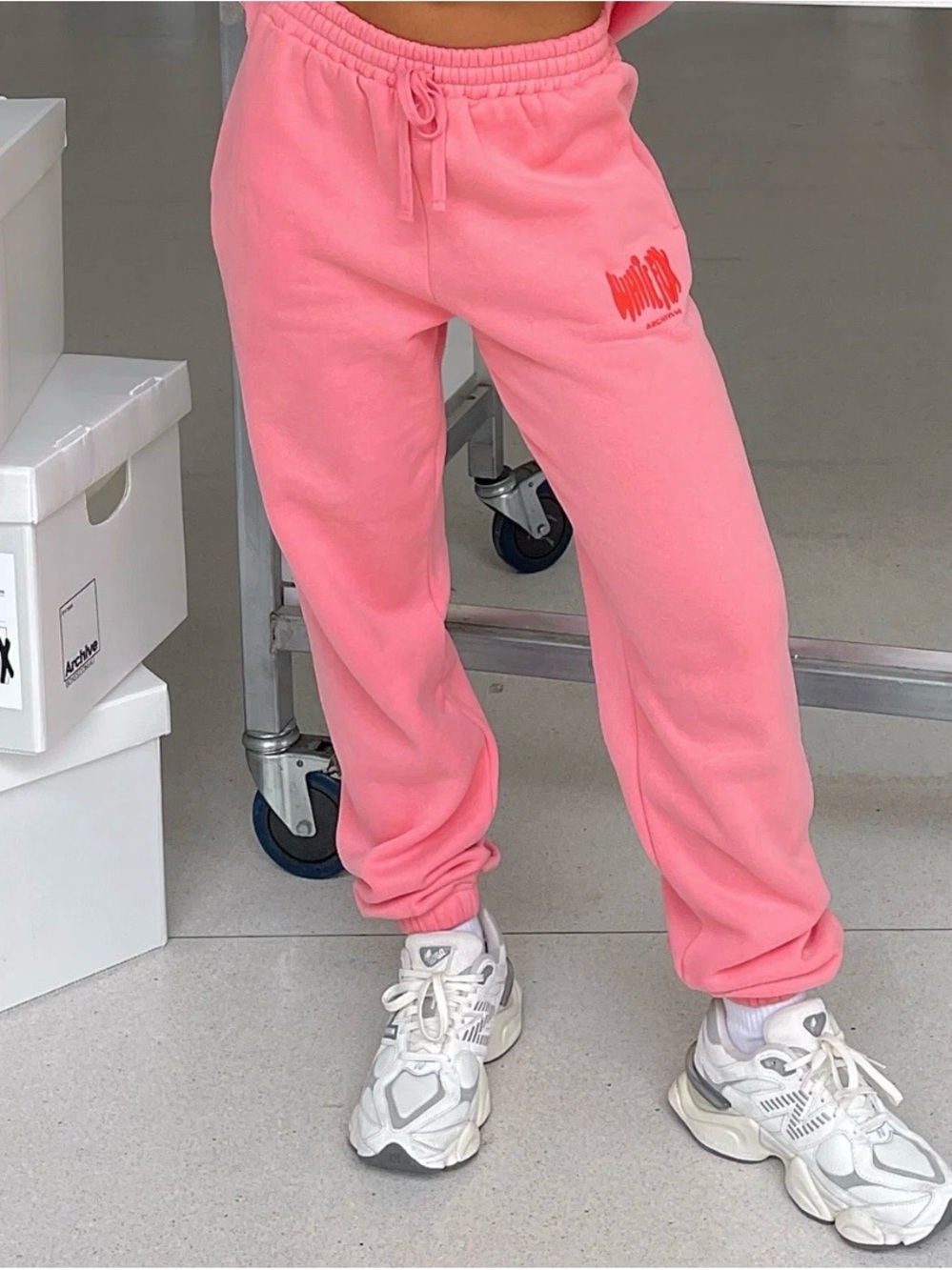 Archive 6.0 Sweatpants Melon size xxs can stretch to medium